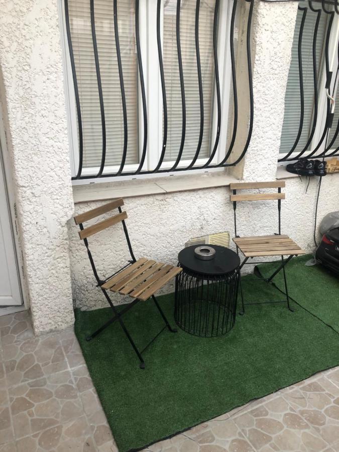 Apartamento Studette Independant Avec Terrasse-Climatisation Marsella Exterior foto